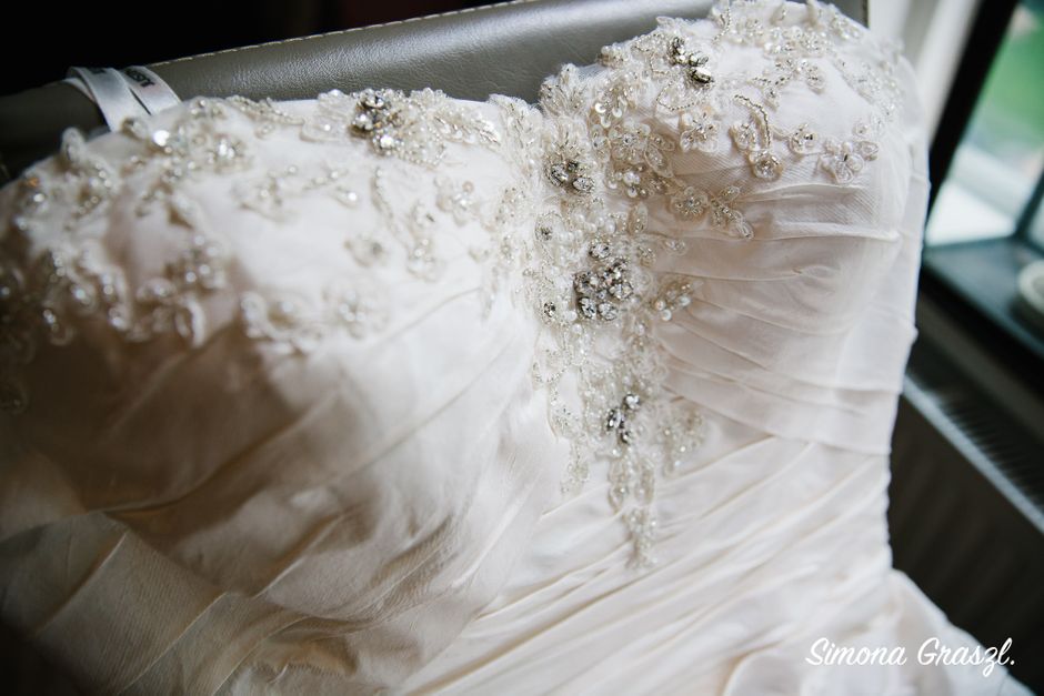 beaded wedding dress Zeeland