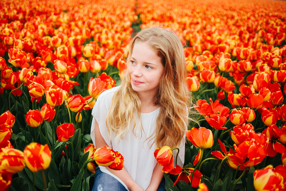 orange tulips girl Sassenheim