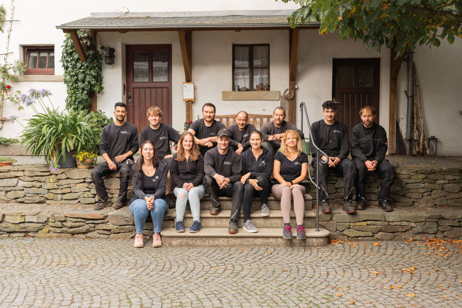 In unserer Werkstatt arbeitet ein breit aufgestelltes Team. Wir sind gerne für Sie da!