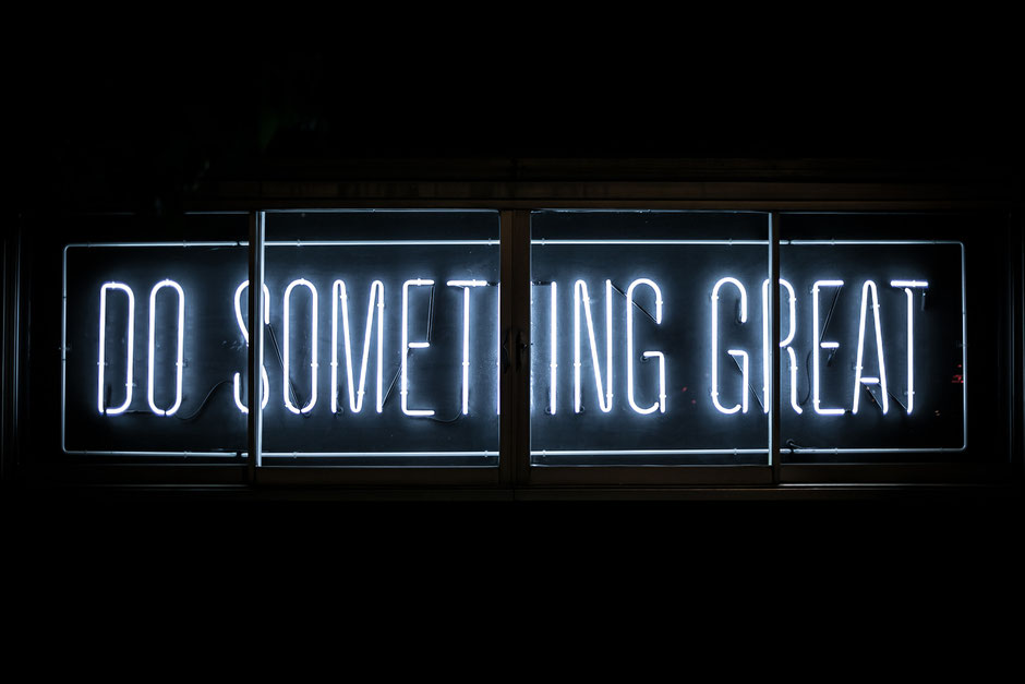 Do Something Great electric sign