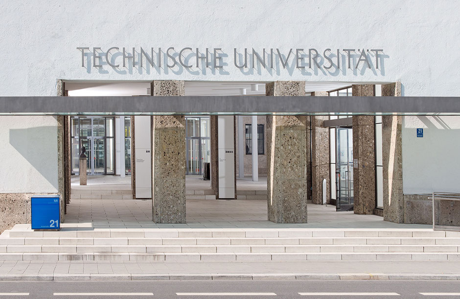 Die technische Universität München von außen