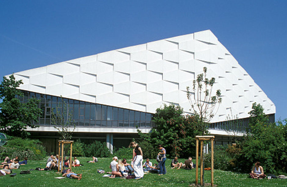 Die Christian-Albrechts-Universität zu Kiel von außen