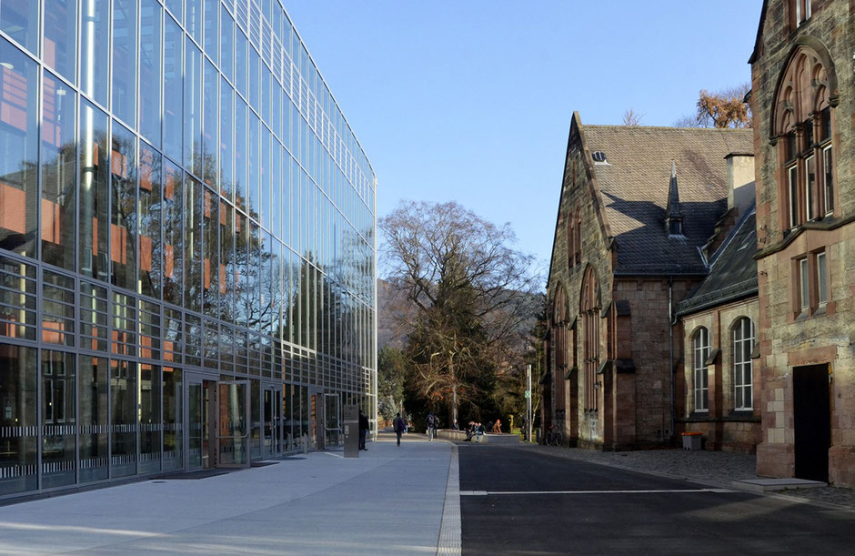 Die Philipps-Universität Marburg von außen