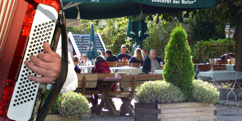 Biergarten in Flintsbach am Inn, Gasthof Falkenstein