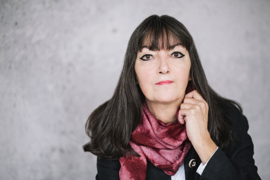 Sabine Hemetsberger / Autorin