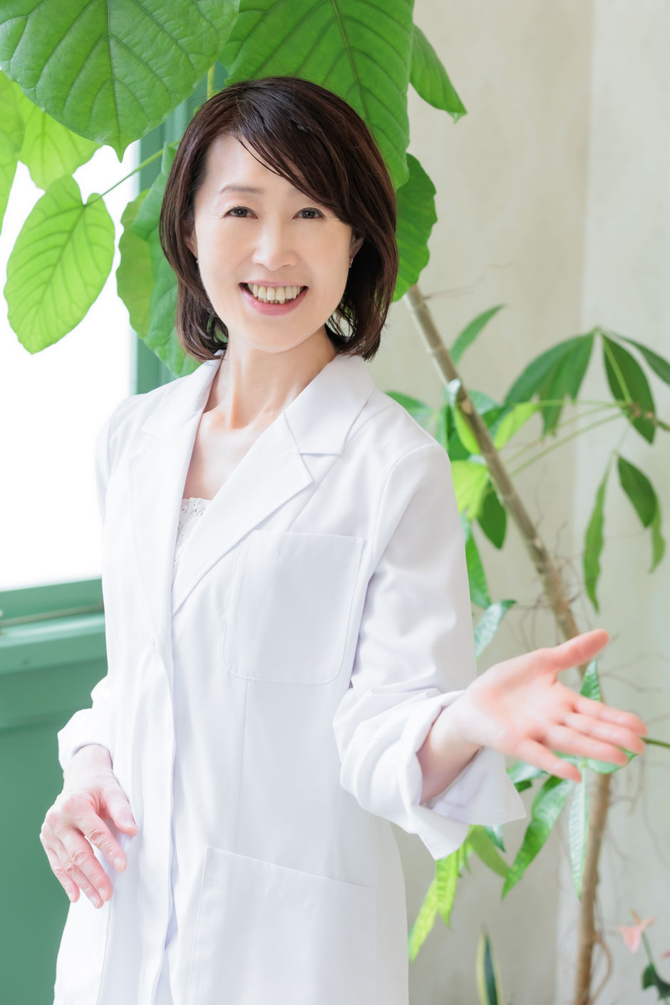 愛知県豊田市で本気で痩せたい方のダイエットサロン。辛い運動なし、無理なく苦しくないダイエット！ジムやエステに行けない忙しい女性も週２回１回２０分で３ヶ月－１０㎏目指せます。会員員、看護師さん、介護士さん、教員、保育士さんが多数ご来店。４０代５０代６０代年齢と共に痩せにくくなった女性も健康的にキレイに痩せられます。健康管理士のサポートですので健康診断の不安もお任せください。 耳つぼダイエット１day資格習得セミナーも認定講師として開催しています。栄養學、開業サポート、アフターフォロー充実です。