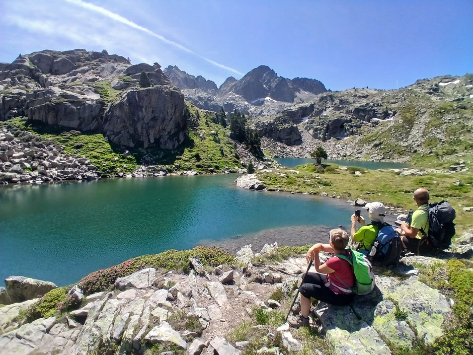 Randonnées et séjours avec guide dans les Pyrénées