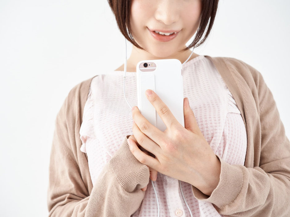 スマホと女性