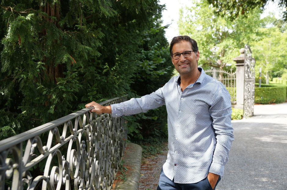 Alain Yves Gozzer begleitet Menschen auf der Halbinsel Au auf mentaler Ebene.