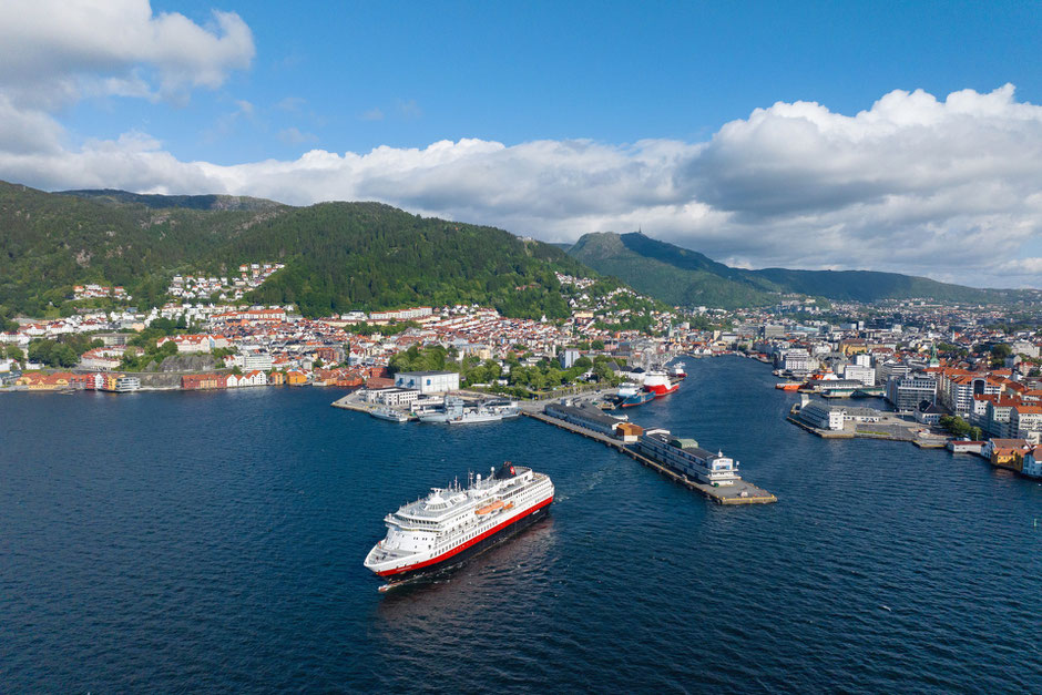 Bergen von oben ©Hurtigruten