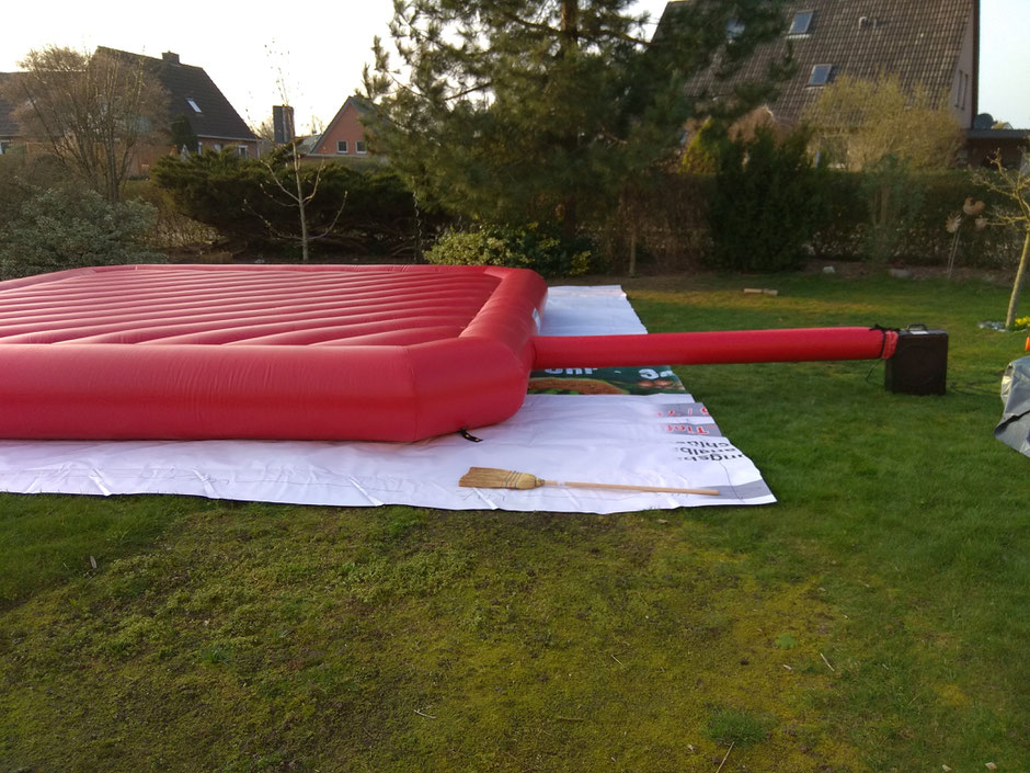 Hüpfkissen 6m x 6m Hüpfburg mieten verleih Airtramp Hüpfkissen