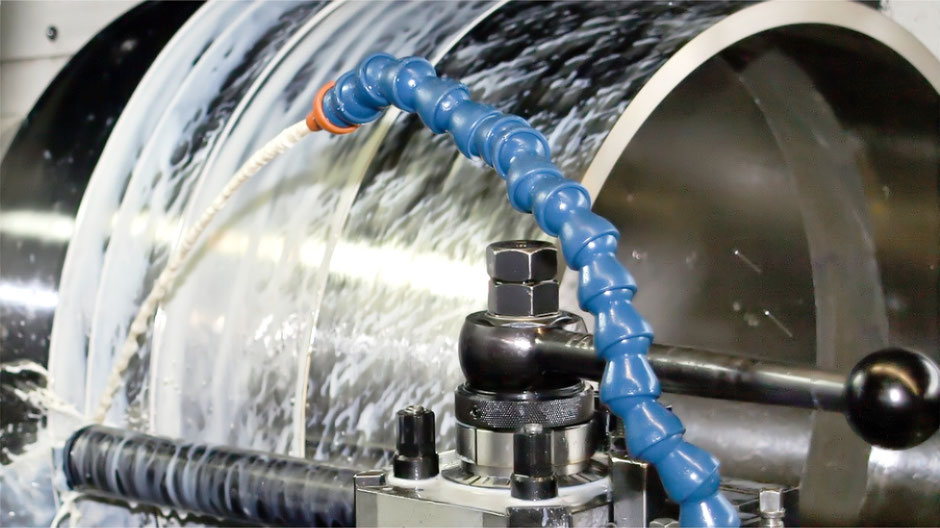 Cooling lubricant metalworking process
