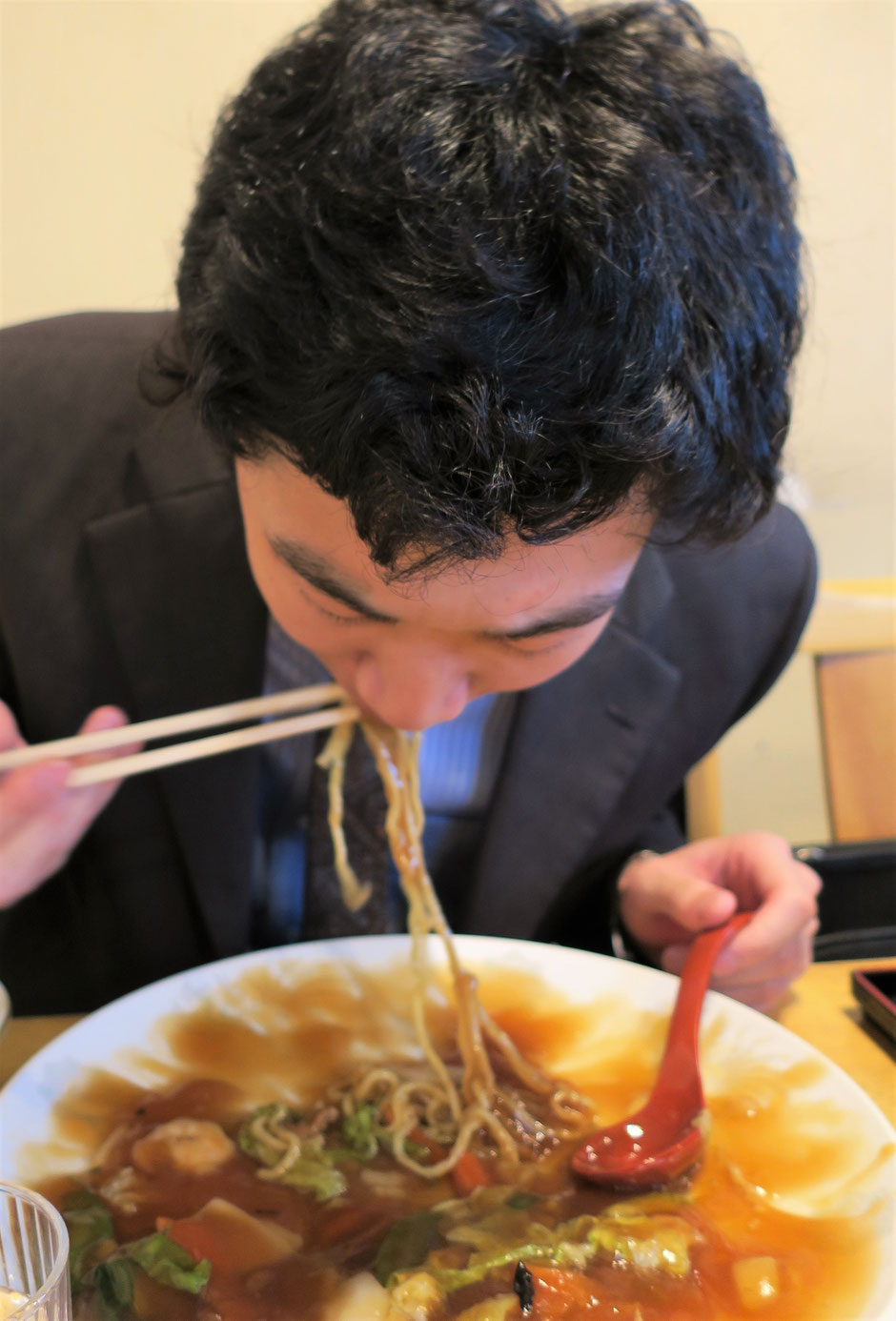 廬山　あんかけ焼きそば