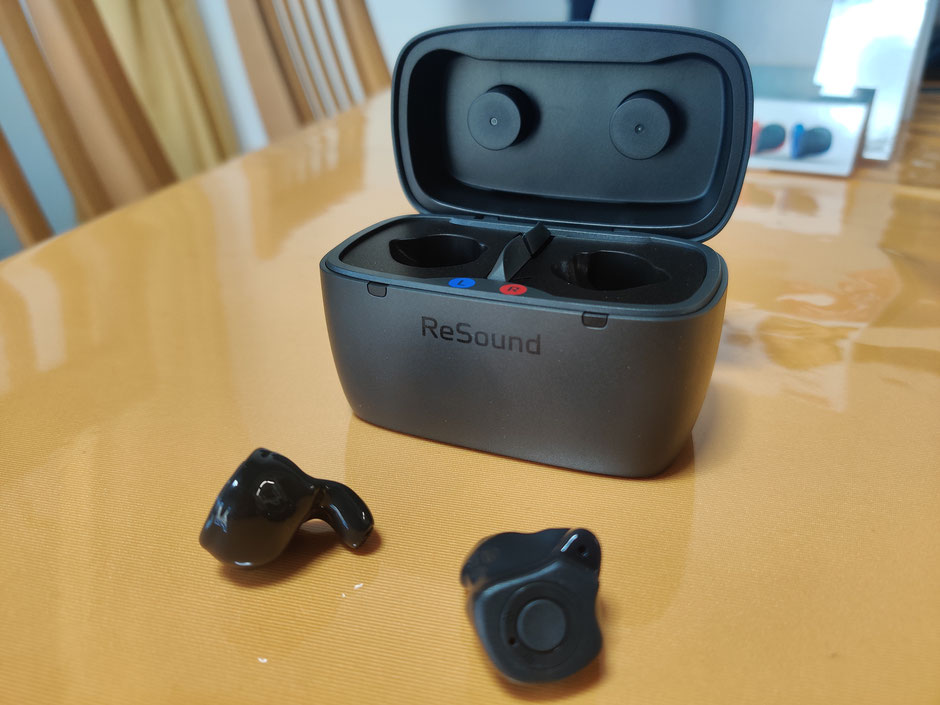 Resound（リサウンド）より新製品！充電式オーダーメイド耳穴型補聴器【リサウンド・ワン】シリーズ登場！　|　長岡市のフエキ補聴器専門店
