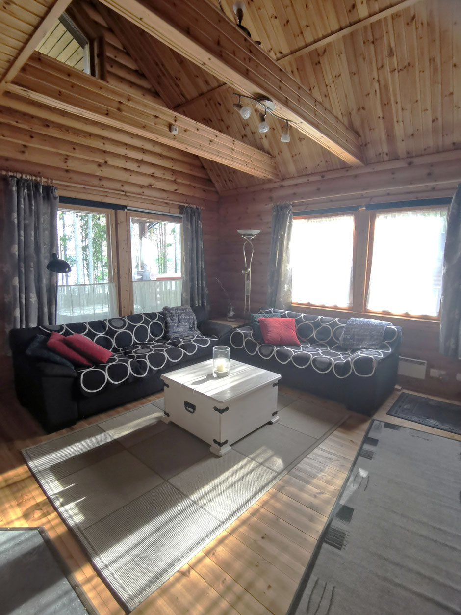 Wohnzimmer Blockhaus Finnland