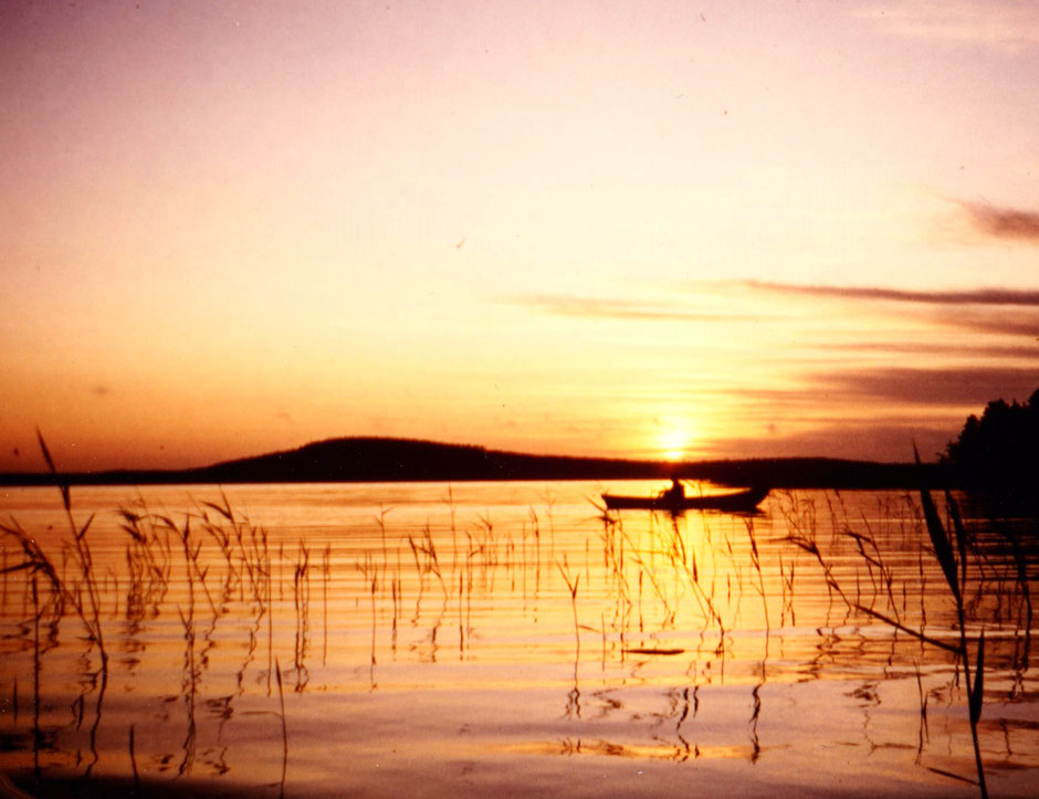 Angeln Sonnenaufgang See Finnland