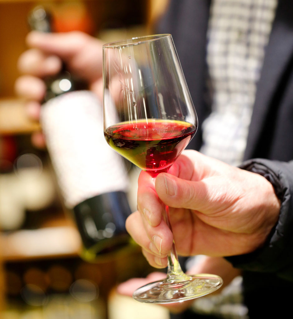 Bio-Käse und Wein bei natur pur Herborn