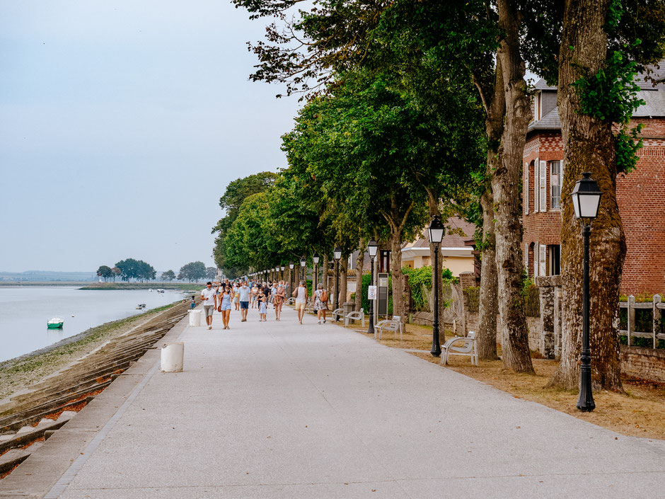 Promenade Quai Jeanne d'Arc