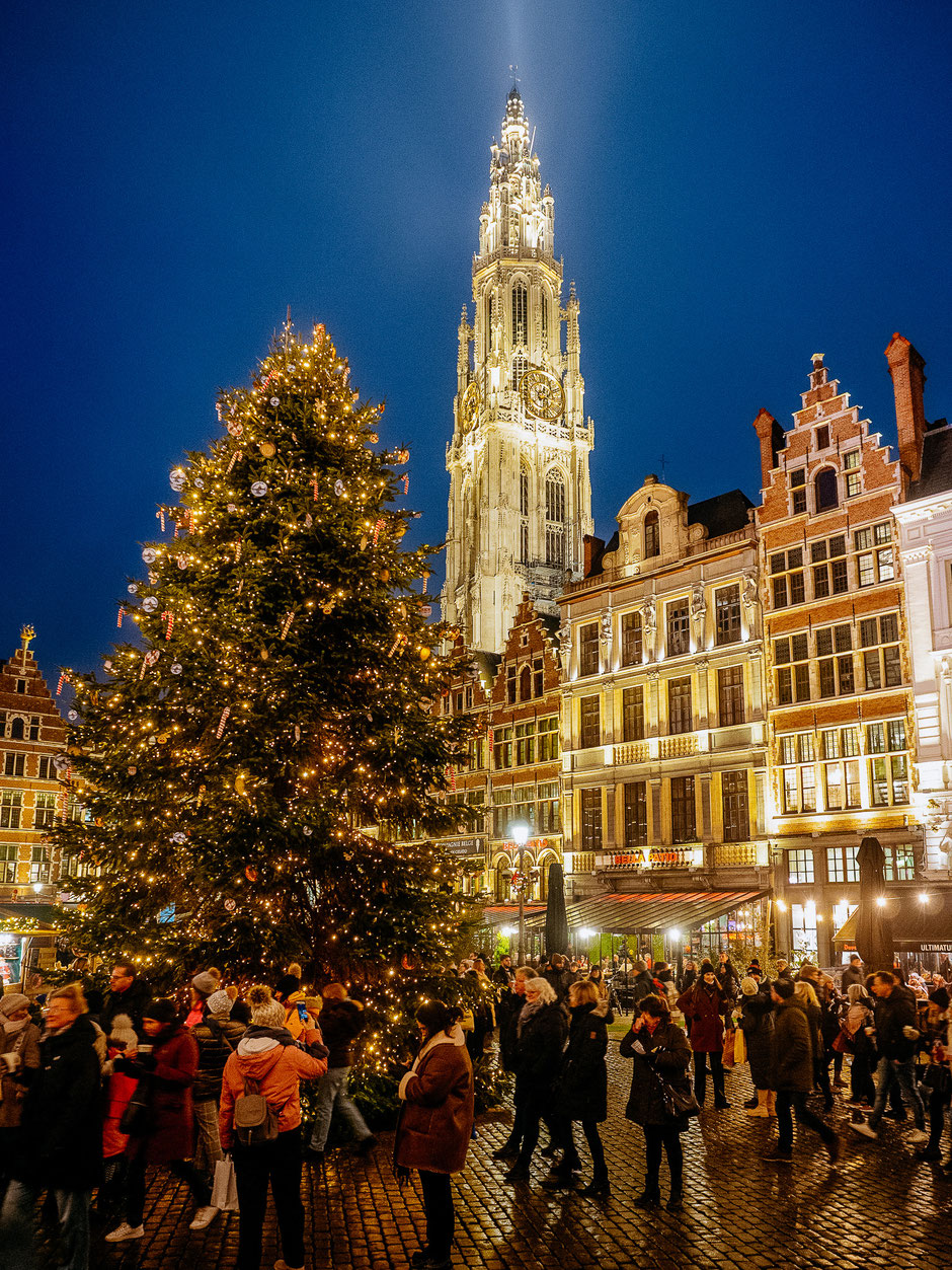 Grote Markt, Antwerp Christmas Market, Winter in Antwerpen, Kerstmarkt Antwerpen, Marché de Noël d'Anvers, Antwerpen, Antwerp, Anvers