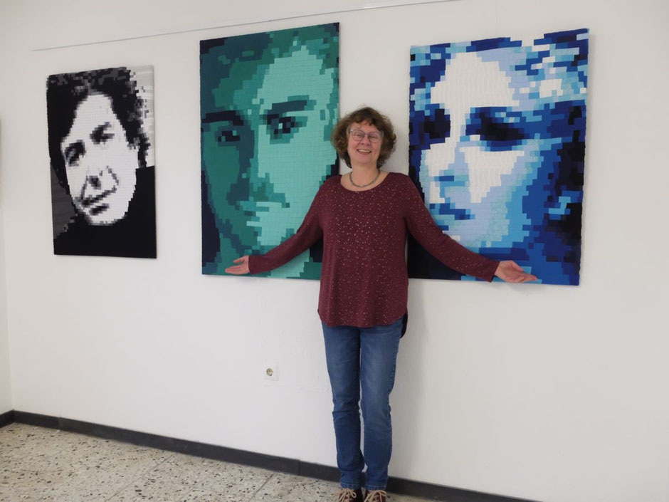 Barbara Philipp in der Galerie Camino, Bild Siegener Zeitung - Kultur - 6.3.2020