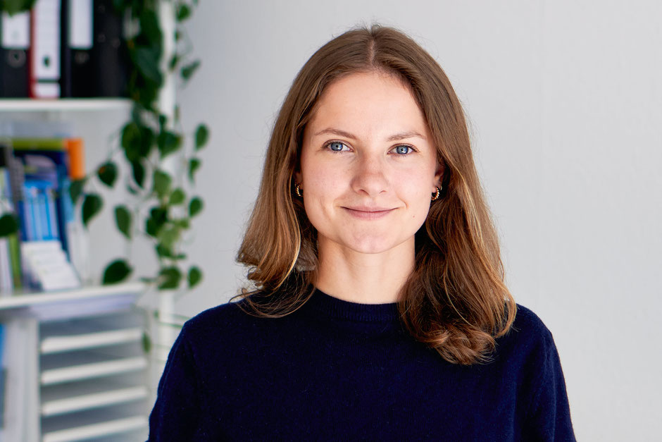 Psychotherapeutin Sarah Wünsche in der Praxis Psychotherapie Mitte