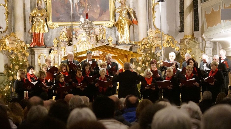 Gemischter Chor MGV Auerbach unter Dirigent Markus Weber 