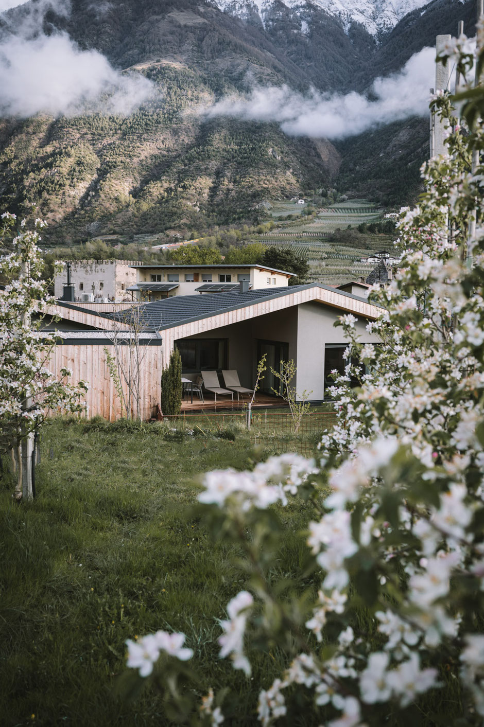 AMOLARIS PRIVATE GARDEN CHALETS, Vinschgau - Südtirol #mountainhideaways ©Marika Unterladstätter