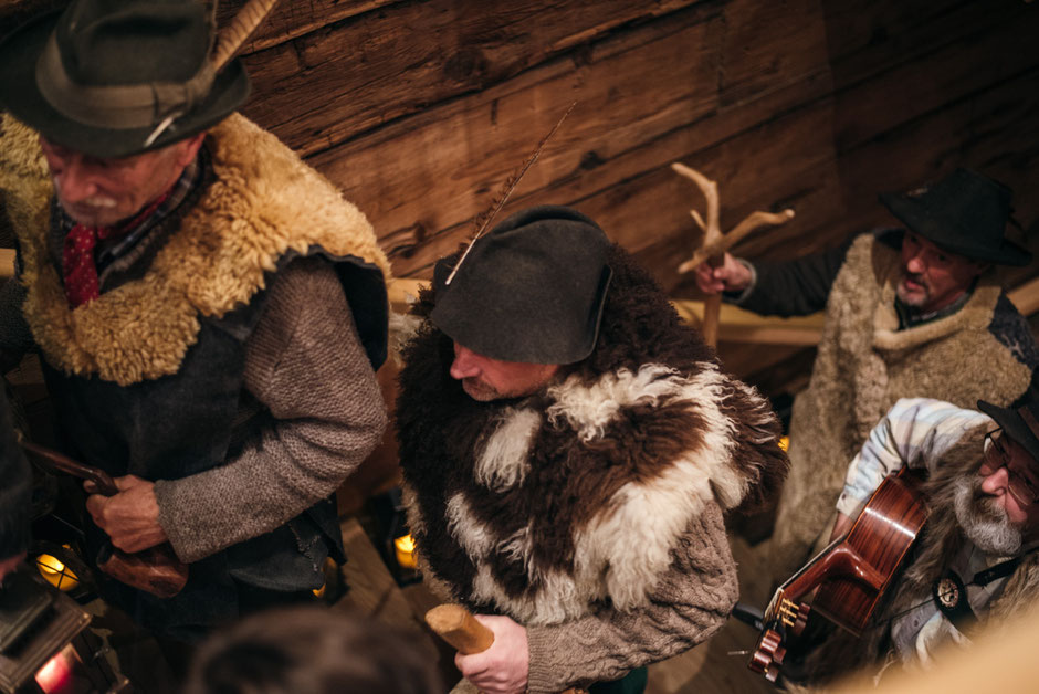 Adventsmarkt, Weihnachtsmarkt, Christkindlmarkt - Tiroler Bergadvent Wildschönau, Bergbaumuseum z'Bach