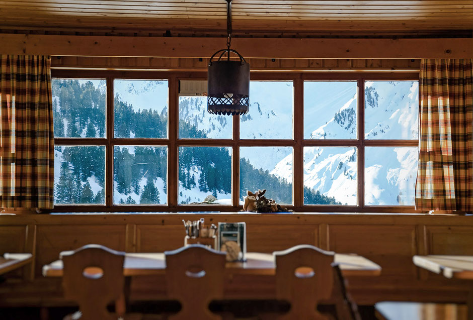Weidener Hütte, Alpenvereinshütte in den Tuxer Alpen, Tirol