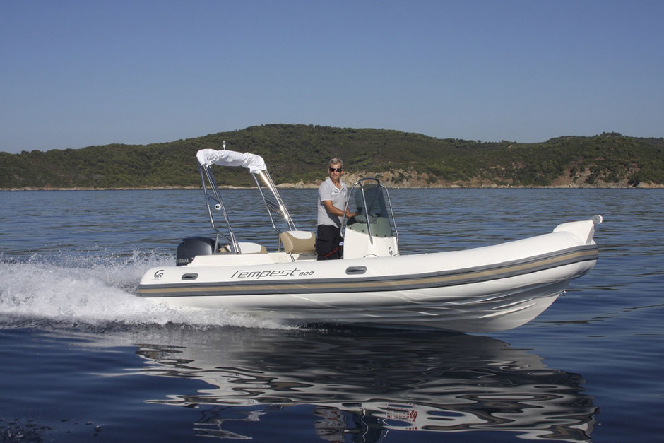 Capelli top line ribs - Tempest 600 - Rubberboot Holland Aalsmeer