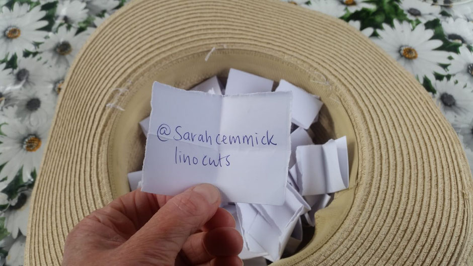 choose a prize draw winner at shows and exhibitions to market your art or craft online