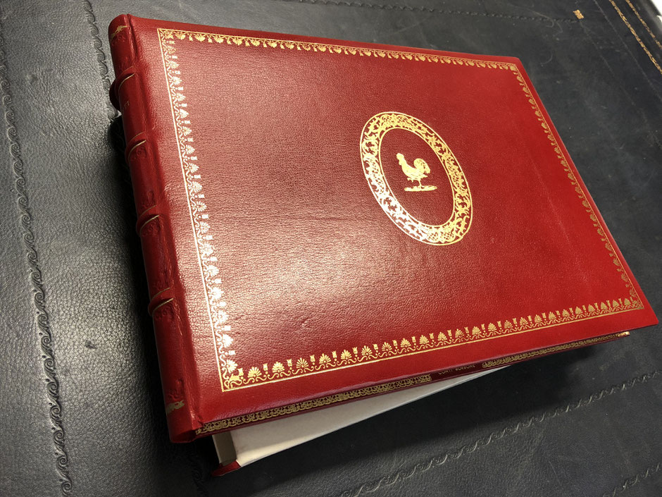 Libro firma pelle personalizzato by Conti Borbone