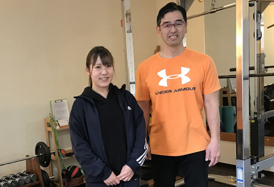 パーソナルトレーナー坂本誠と管理栄養士の久保田佳奈です