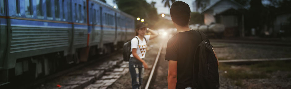 Dilema tren en vía atropella 5 personas