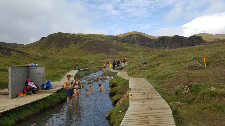 les sources chaudes de Reykjadalur