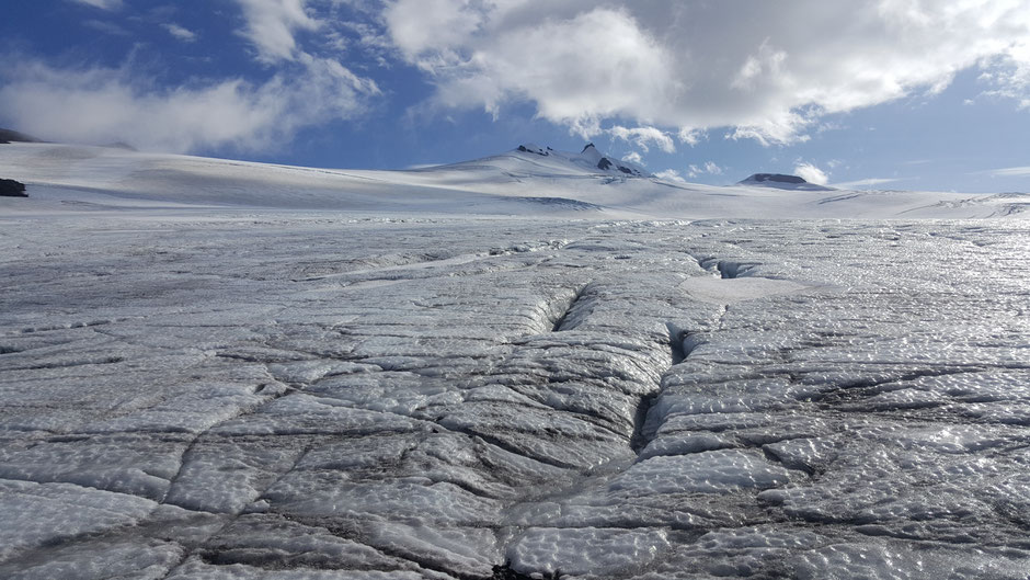 Sur le bord du glacier.