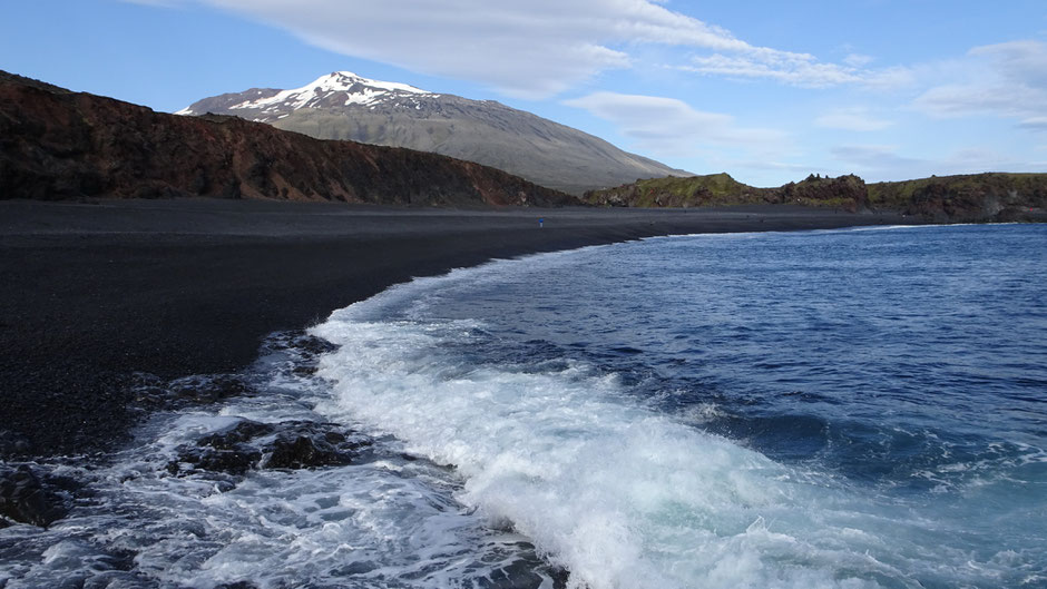 la plage de Djúpalónssandur.