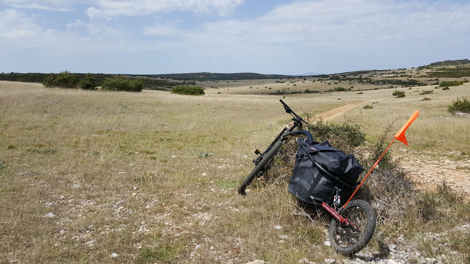 Traversée du plateau du Larzac en vtt