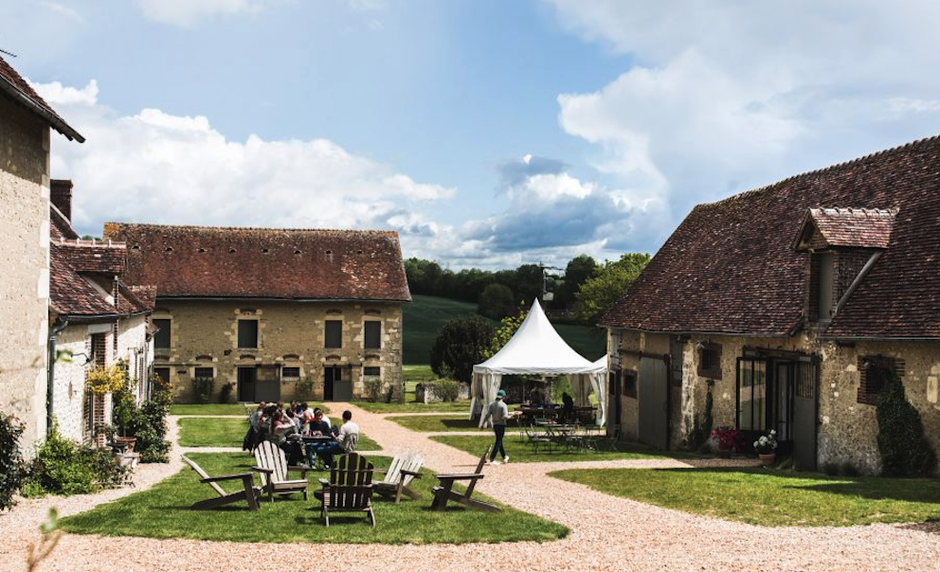 Musique live pour cocktail de mariage dans l’Orne 💍🍸 Duo ou trio sur mesure pour une ambiance douce, chic et conviviale à Alençon et alentours.