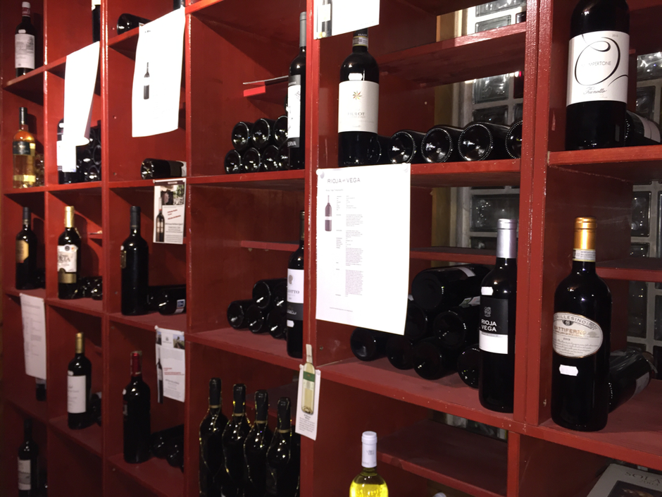            WEIN FÜR DICH, Annoplatz 1, 53773 Hennef 