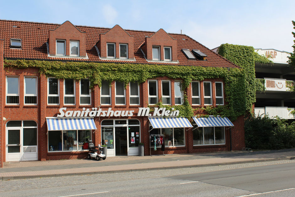 Sanitätshaus, Werkstatt und Verwaltung