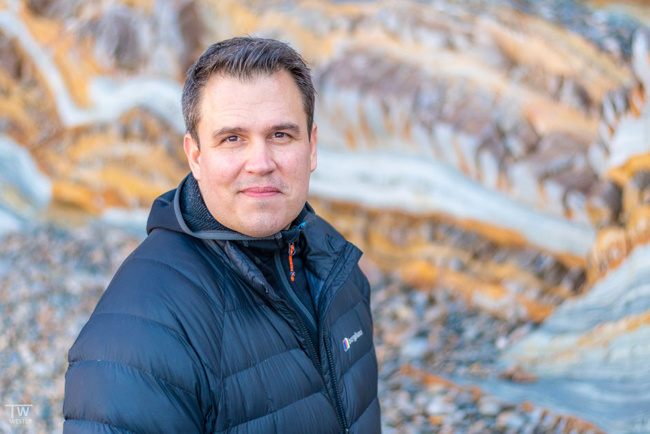 A portrait in front of the stunning rocks