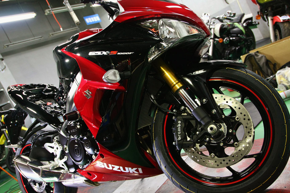 赤黒のＧＳＸ－Ｓ１０００Ｆ磨き後