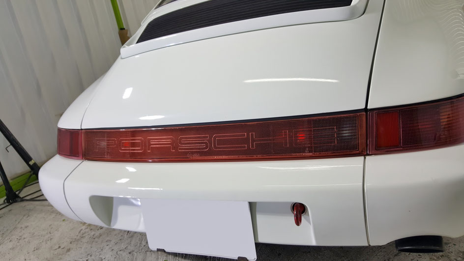 ポルシェ９６４ 色あせ チョーキング 磨き 埼玉 車磨き専門 アートディテール