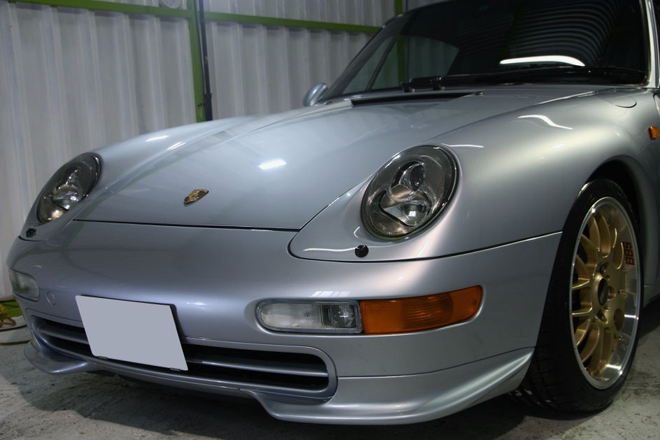 空冷ポルシェ９９３の磨き・ガラスコーティング完成後はポーラシルバーの輝きがました 埼玉の車磨き専門店アートディテール