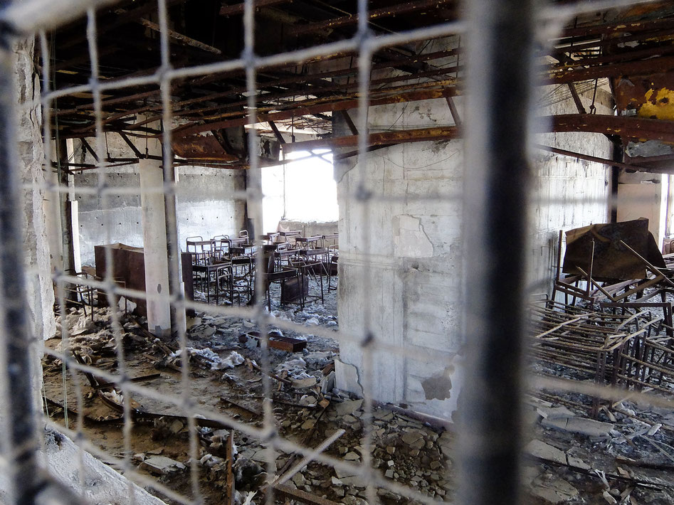津波と津波火災に襲われた門脇小学校の教室