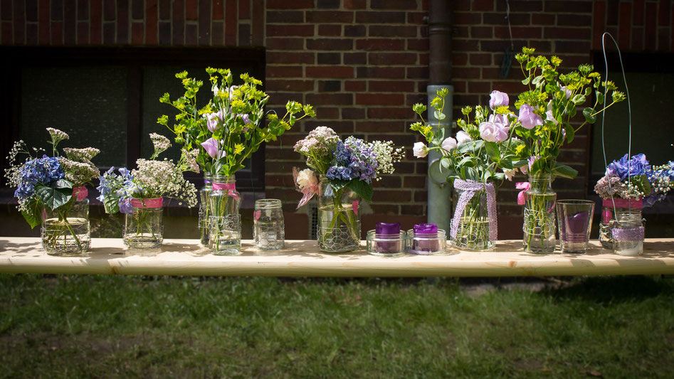 Wiesenblumen, Gartenhochzeit, DIY Hochzeitsdeko, Blumendekoration