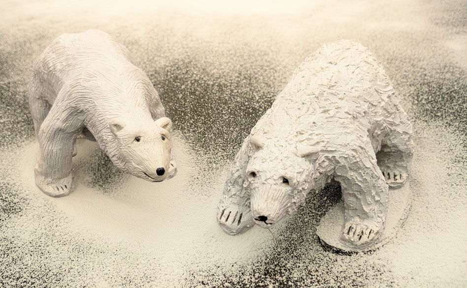 Keramikskulpturen Eisbären, ca. 20 cm