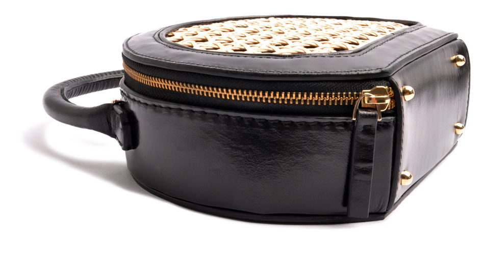 OSTWALD CIRCLE TOTE black  Leatherbag in cooperation with Niely Hoetsch . Edition "Viennese Mesh"