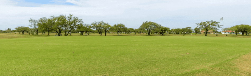 Carina Rossier Inmobiliaria vende lotes en Club de Campo Los Bretes, Colón, Entre Ríos. VL-039